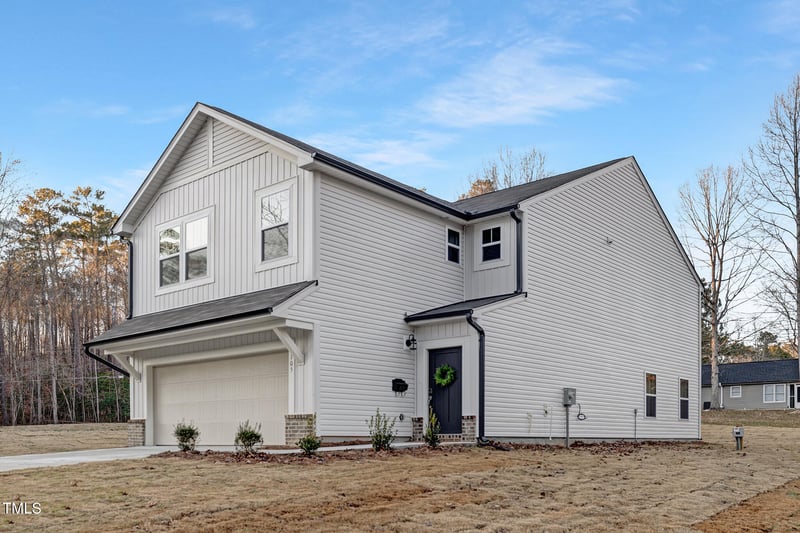 105 Seneca Dr, Louisburg, NC 27549