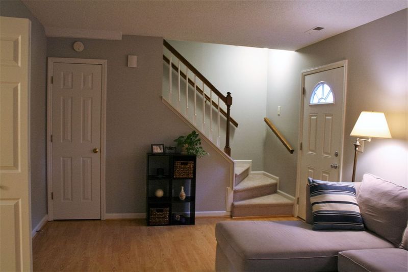105 Shady Ct, Cary, NC 27513