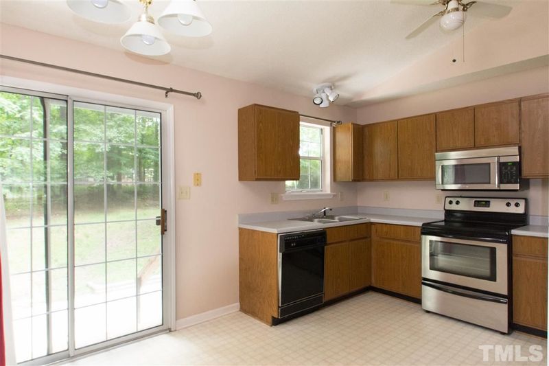 105 Shearin Ct, Youngsville, NC 27596