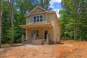 105 Sherwood Ln, Hillsborough, NC 27278