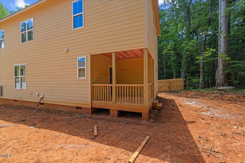 105 Sherwood Ln, Hillsborough, NC 27278