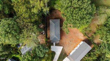 105 Sherwood Ln, Hillsborough, NC 27278