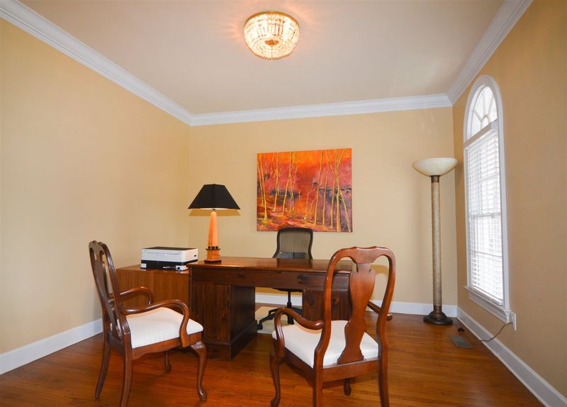 105 Silers Fen Ct, Chapel Hill, NC 27517