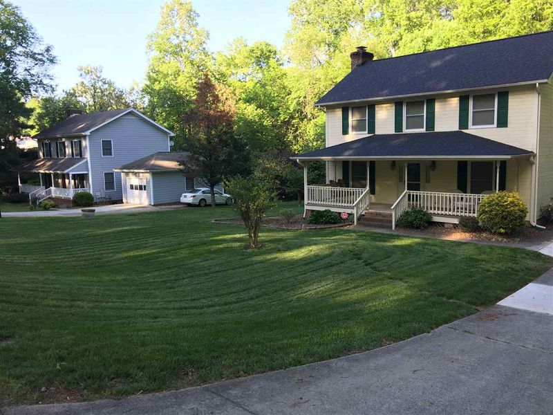105 Singleton St, Raleigh, NC 27606