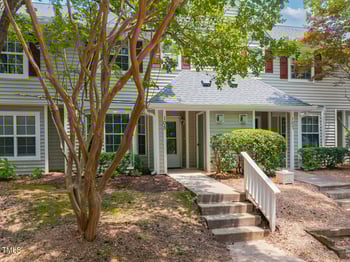 105 Sir Richard Ln, Chapel Hill, NC 27517