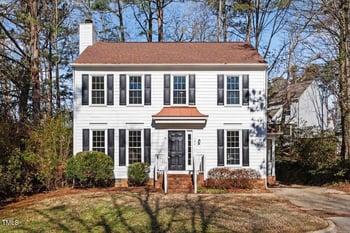 105 Solstice Cir, Cary, NC 27513