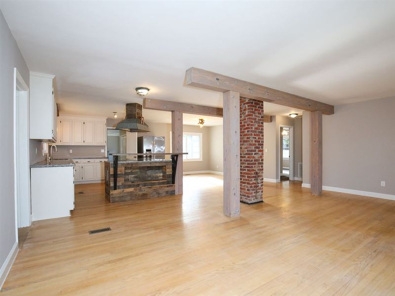 105 St Marys St, Garner, NC 27529