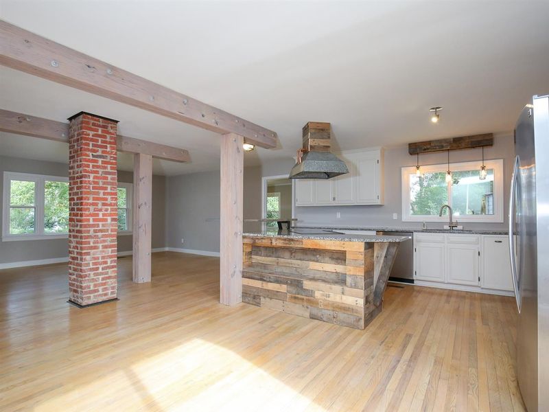 105 St Marys St, Garner, NC 27529