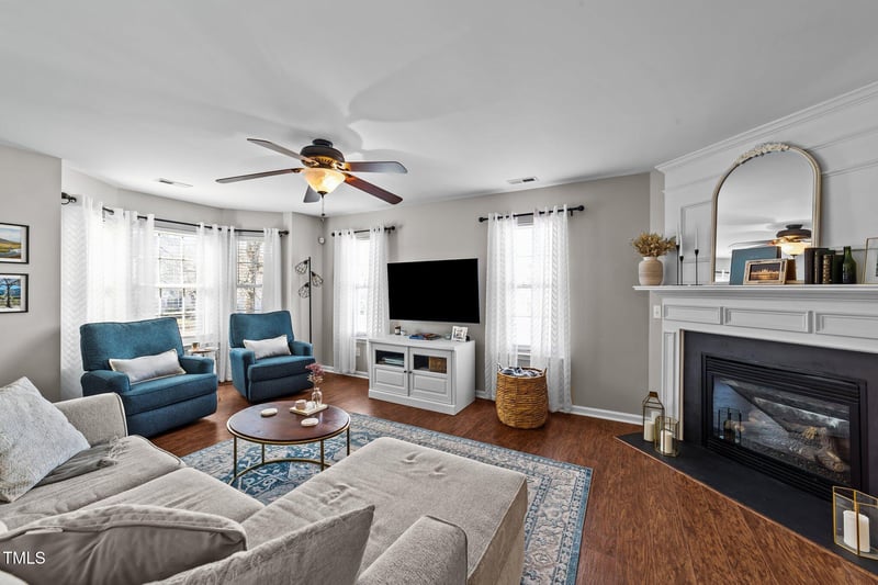 105 Stoney Dr, Durham, NC 27703