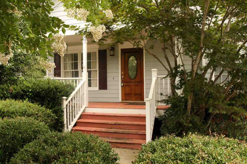 105 Sugarland Dr, Apex, NC 27502