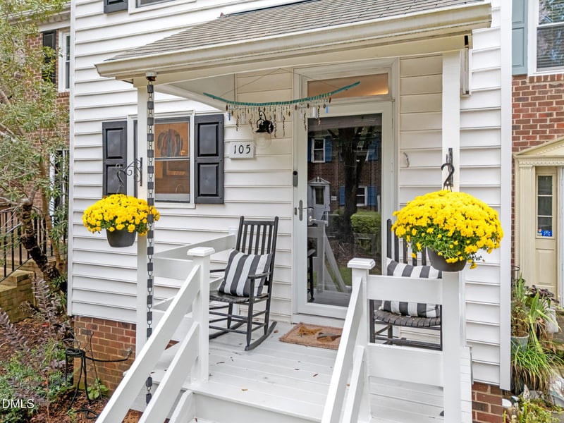 105 Sully Ct, Chapel Hill, NC 27514