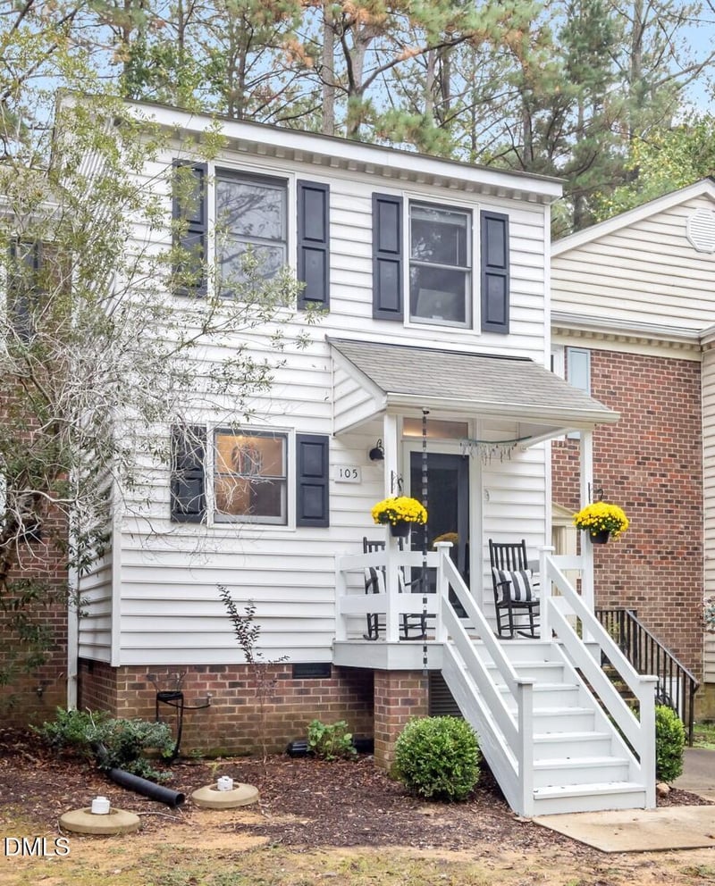 105 Sully Ct, Chapel Hill, NC 27514