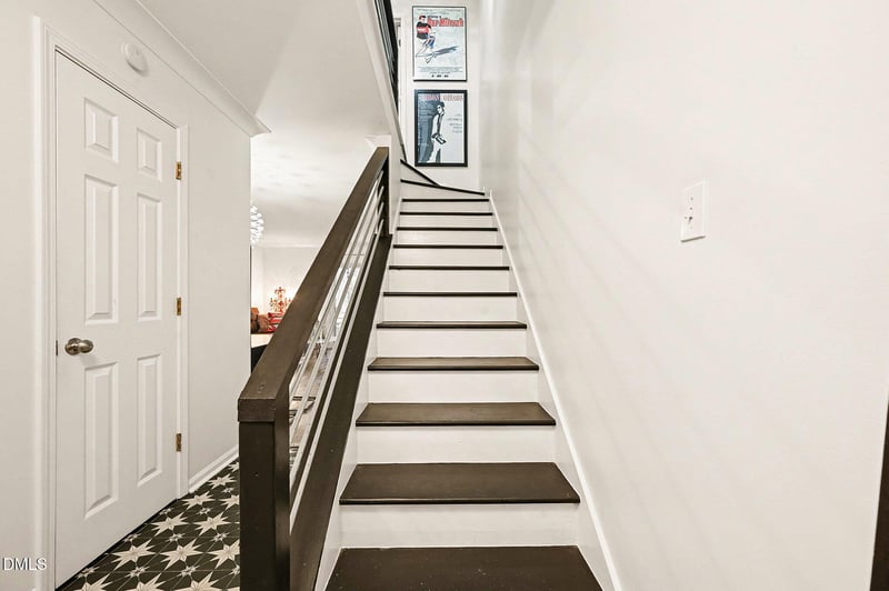 105 Sully Ct, Chapel Hill, NC 27514