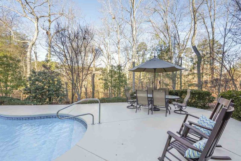 105 Telmew Ct, Cary, NC 27518