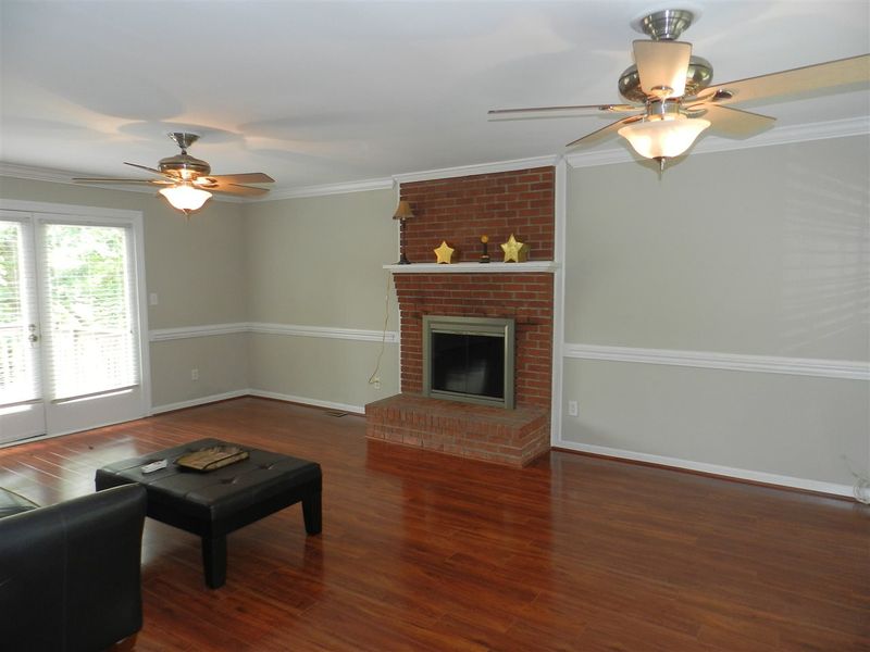 105 Thensia Ct, Cary, NC 27513