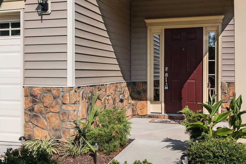 105 Torrey Heights Ln, Durham, NC 27703
