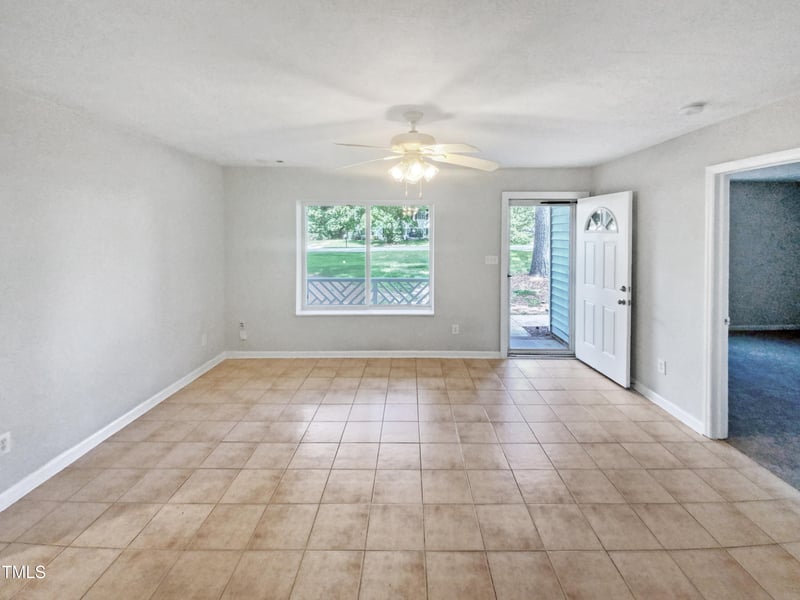 105 Tottingham Ct, Garner, NC 27529