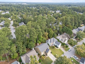 105 Trailview Dr, Cary, NC 27513