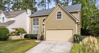 105 Trailview Dr, Cary, NC 27513