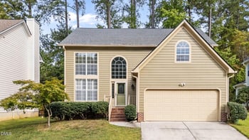 105 Trailview Dr, Cary, NC 27513