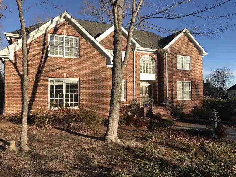 105 Trident Ct, Cary, NC 27518