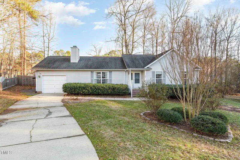 105 Trottington Ct, Garner, NC 27529