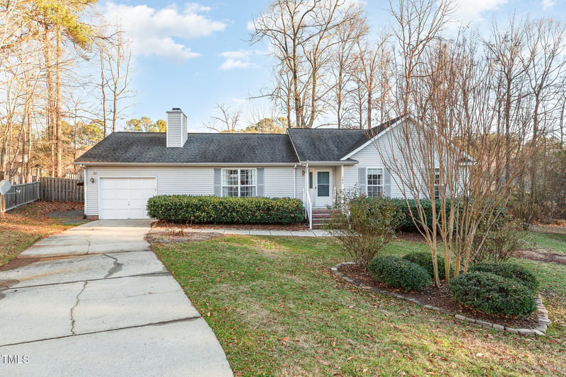 105 Trottington Ct, Garner, NC 27529