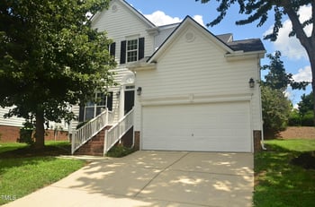 105 Troyer Pl, Apex, NC 27502