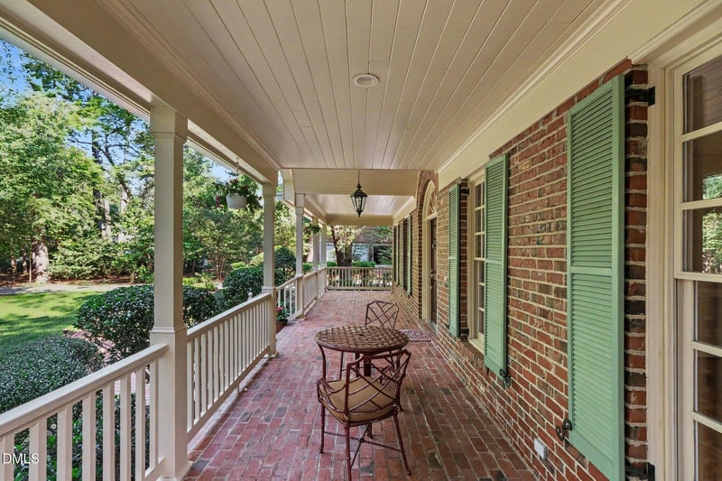 105 Ukiah Ln, Chapel Hill, NC 27514