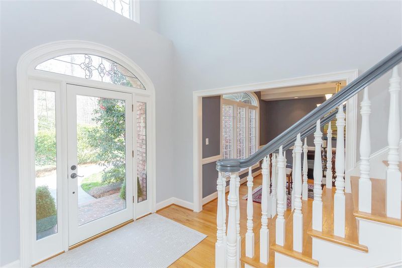 105 Umbrio Ln, Chapel Hill, NC 27517