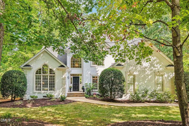 105 Versailles Dr, Cary, NC 27511
