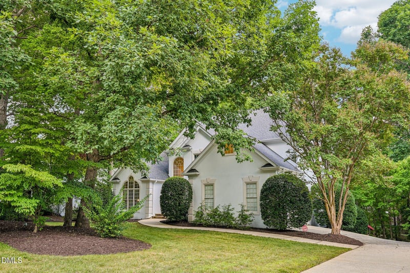 105 Versailles Dr, Cary, NC 27511