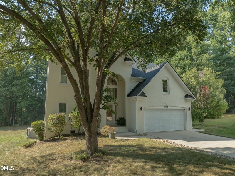 105 Warson Ct, Cary, NC 27519