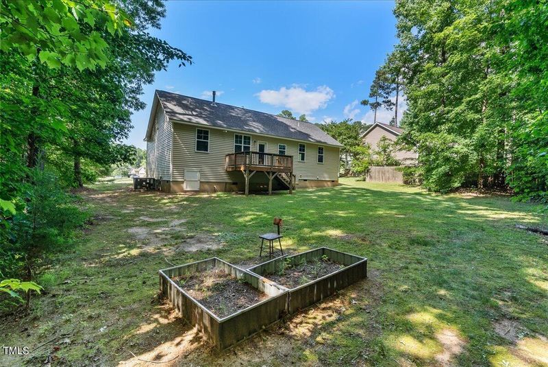 105 Weatherly Dr, Franklinton, NC 27525