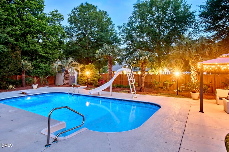 105 Weatherly Pl, Cary, NC 27518