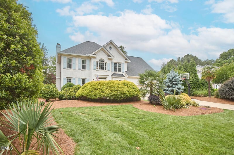 105 Weatherly Pl, Cary, NC 27518