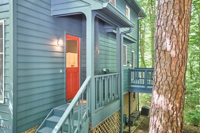 105 Westbury Ct, Chapel Hill, NC 27516