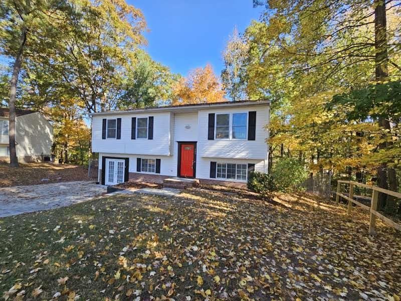 105 Whetstone Ct, Durham, NC 27703