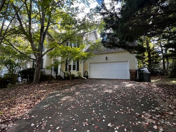 105 Whitlock Ln, Cary, NC 27513