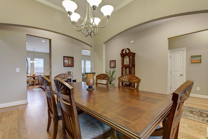 105 N Wickham Dr, Pittsboro, NC 27312