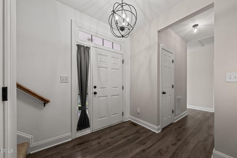 105 Willmont Ct, Benson, NC 27504