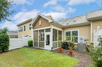105 Willow View Ln, Apex, NC 27539