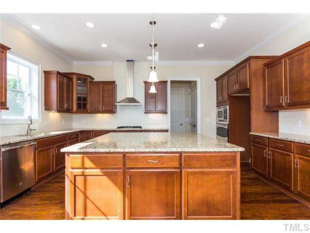 105 Winterview Pl, Apex, NC 27539