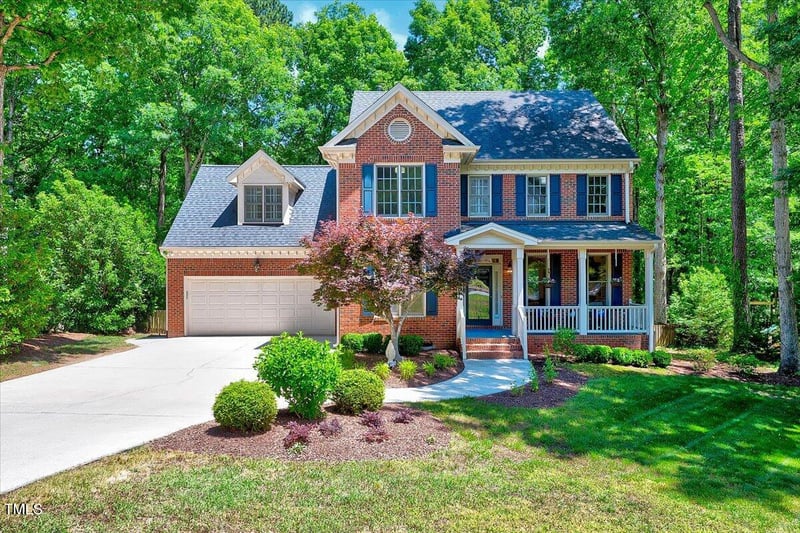 105 Wittenham Dr, Cary, NC 27519