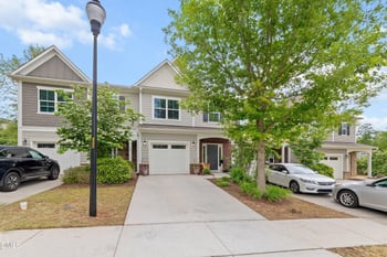 105 Writing Rock Pl, Apex, NC 27539