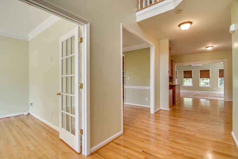 105 Yorkhill Dr, Cary, NC 27513