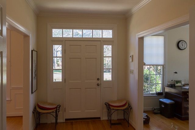 105 Yukon Ln, Chapel Hill, NC 27514