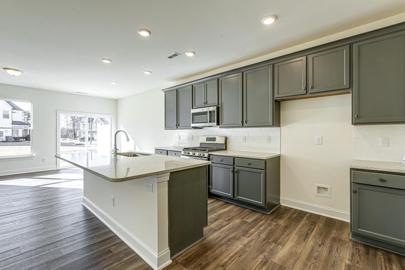 1050 Arbor Edge Ln #DW05, Durham, NC 27703