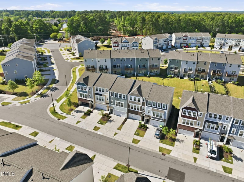 1050 Commack Dr, Durham, NC 27703