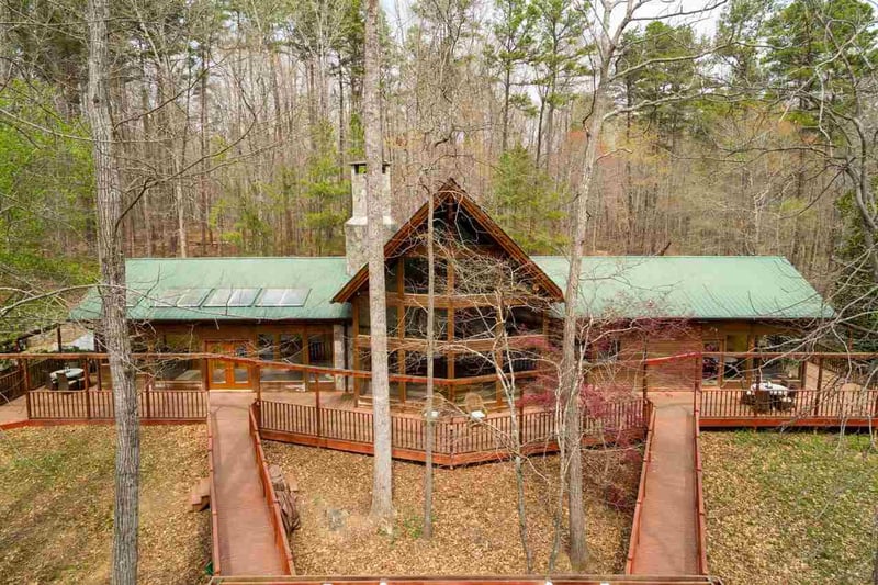 1050 Duffys Way, Chapel Hill, NC 27516